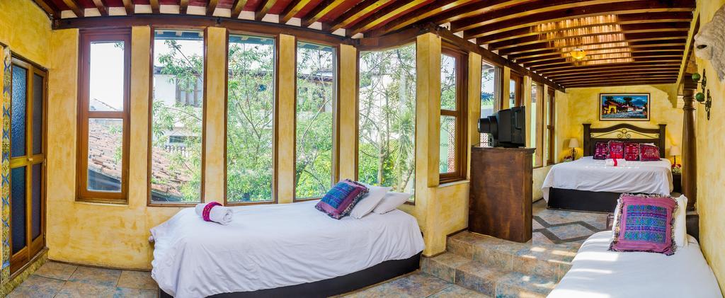 Hotel Casa Del Parque By Ahs Antigua Ngoại thất bức ảnh