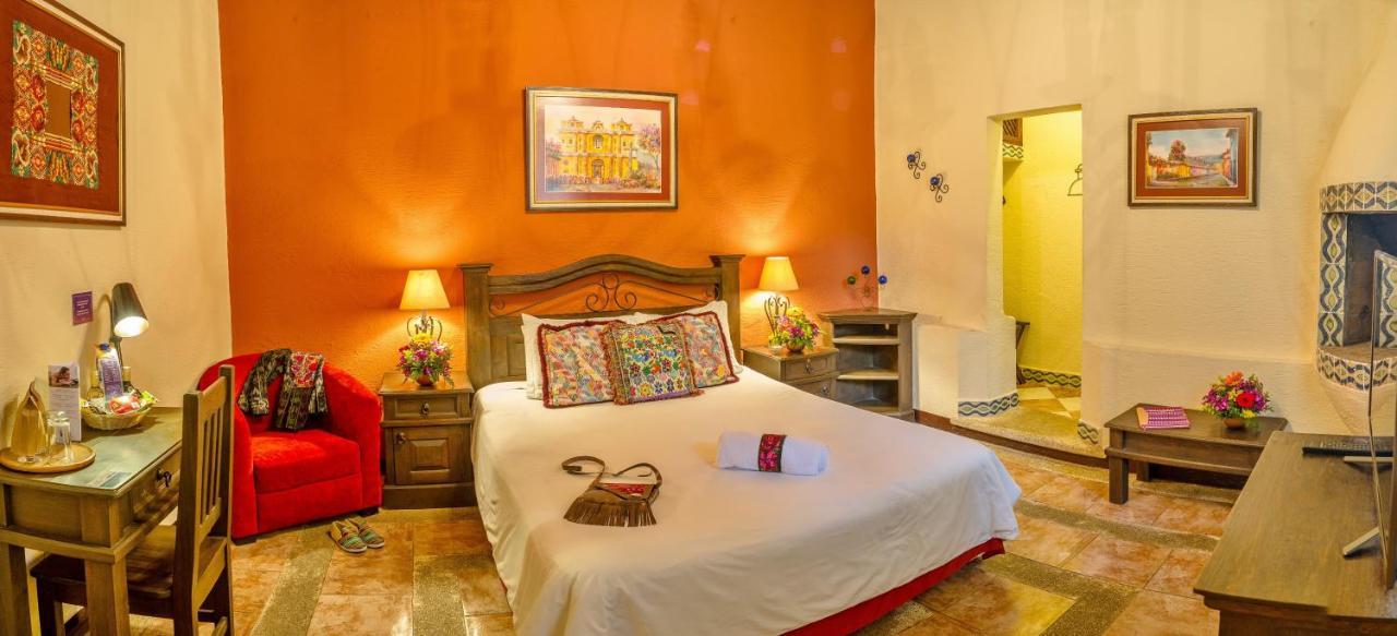 Hotel Casa Del Parque By Ahs Antigua Ngoại thất bức ảnh