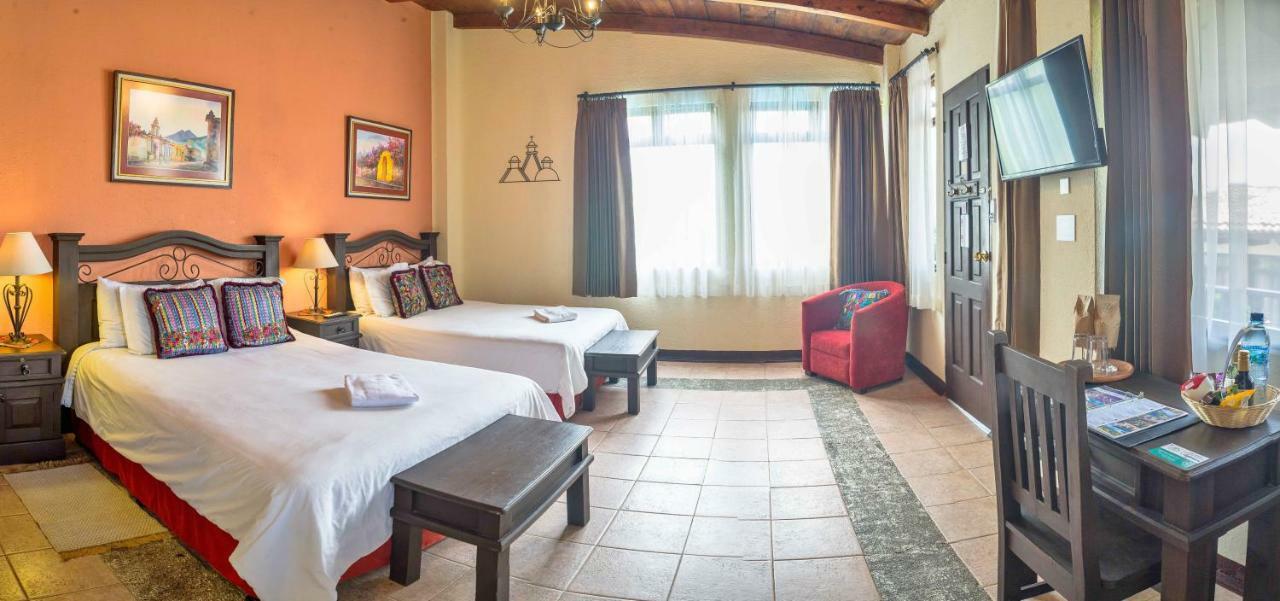 Hotel Casa Del Parque By Ahs Antigua Ngoại thất bức ảnh