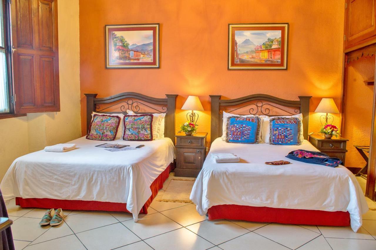 Hotel Casa Del Parque By Ahs Antigua Ngoại thất bức ảnh