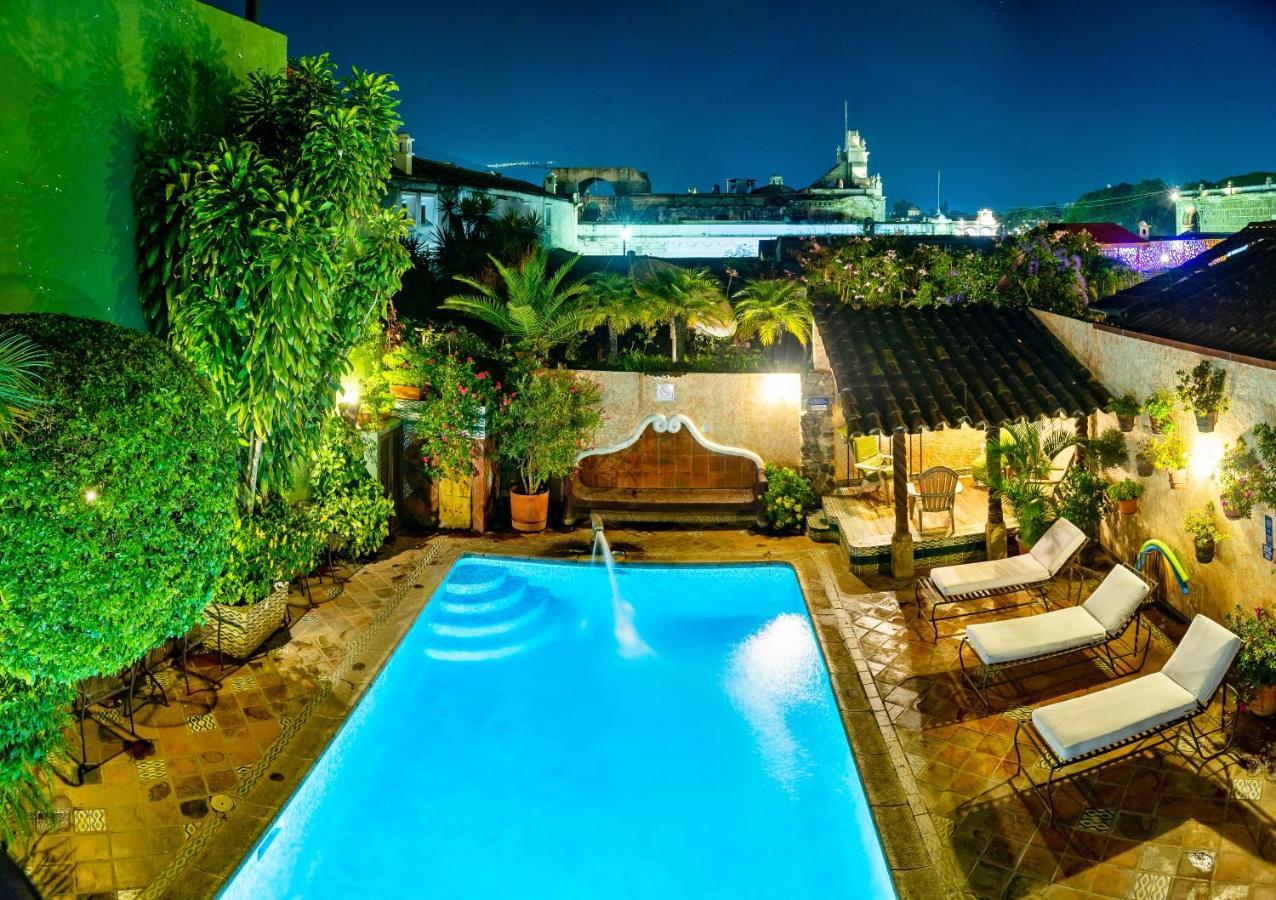 Hotel Casa Del Parque By Ahs Antigua Ngoại thất bức ảnh