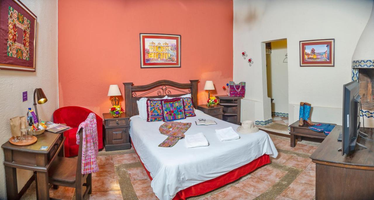 Hotel Casa Del Parque By Ahs Antigua Ngoại thất bức ảnh
